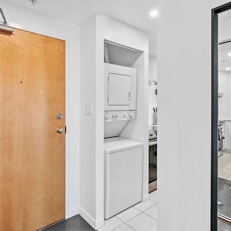 Downtown Luxury 1Br Coal Harbour Leilighet Vancouver Eksteriør bilde