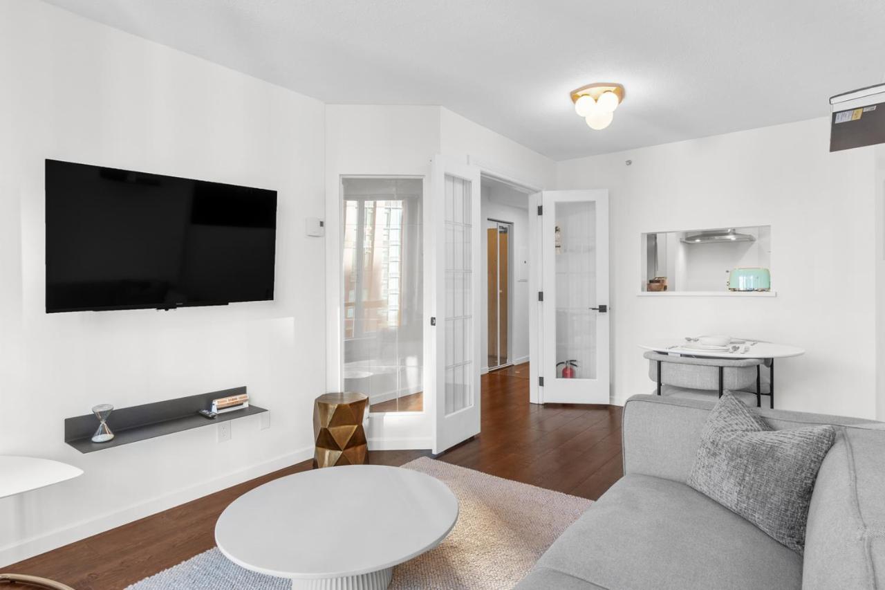 Downtown Luxury 1Br Coal Harbour Leilighet Vancouver Eksteriør bilde