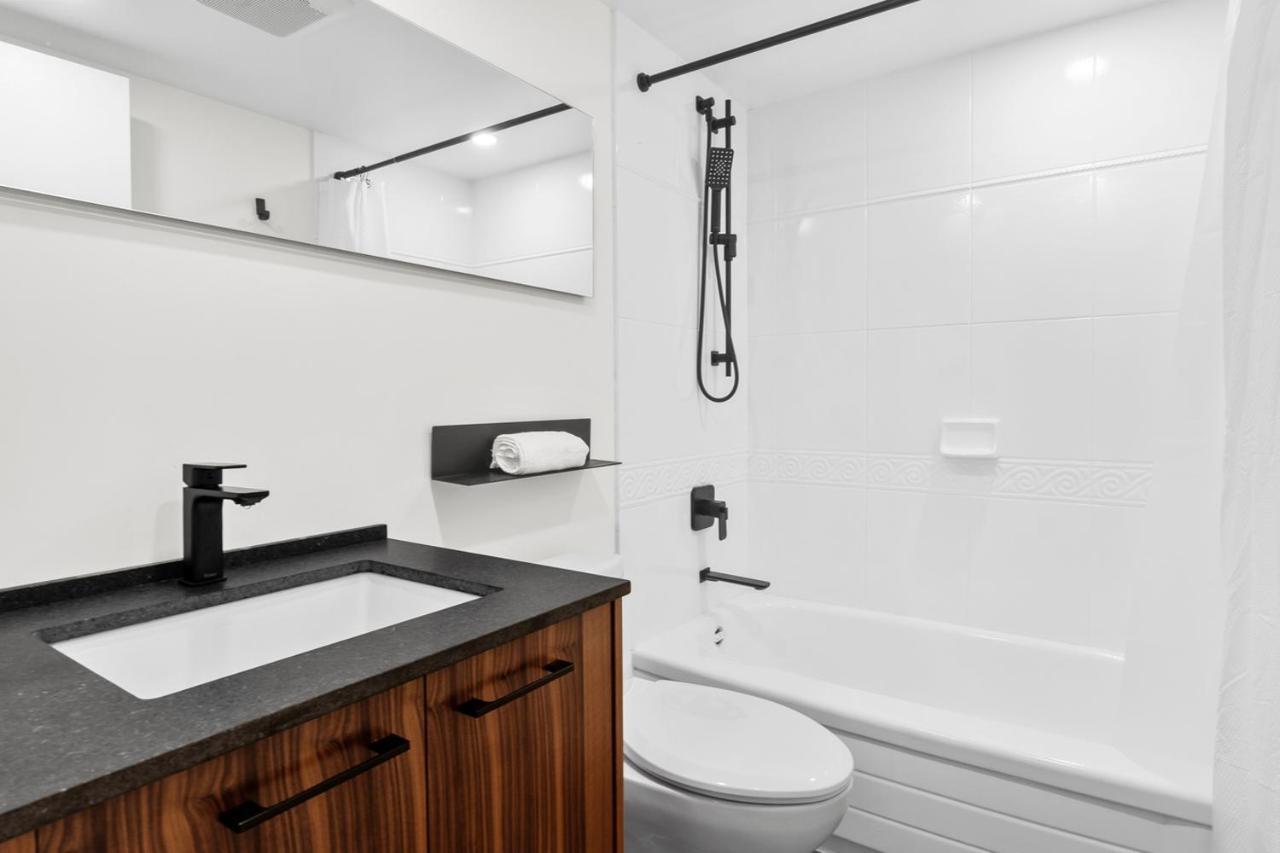 Downtown Luxury 1Br Coal Harbour Leilighet Vancouver Eksteriør bilde