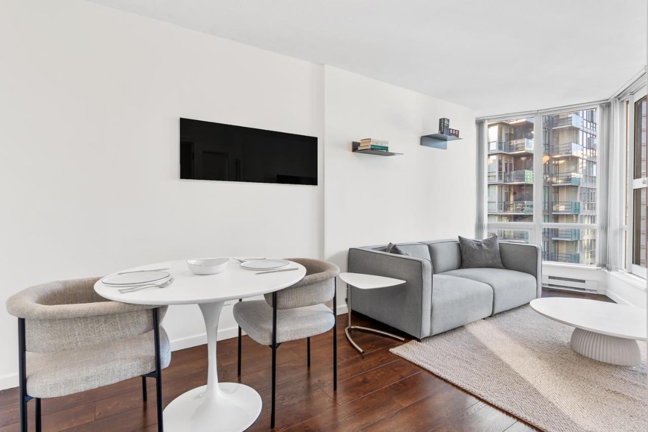 Downtown Luxury 1Br Coal Harbour Leilighet Vancouver Eksteriør bilde